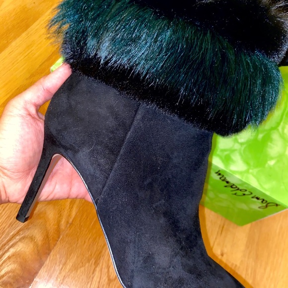 Sam Edelman booties with faux fur - Picture 2 of 3
